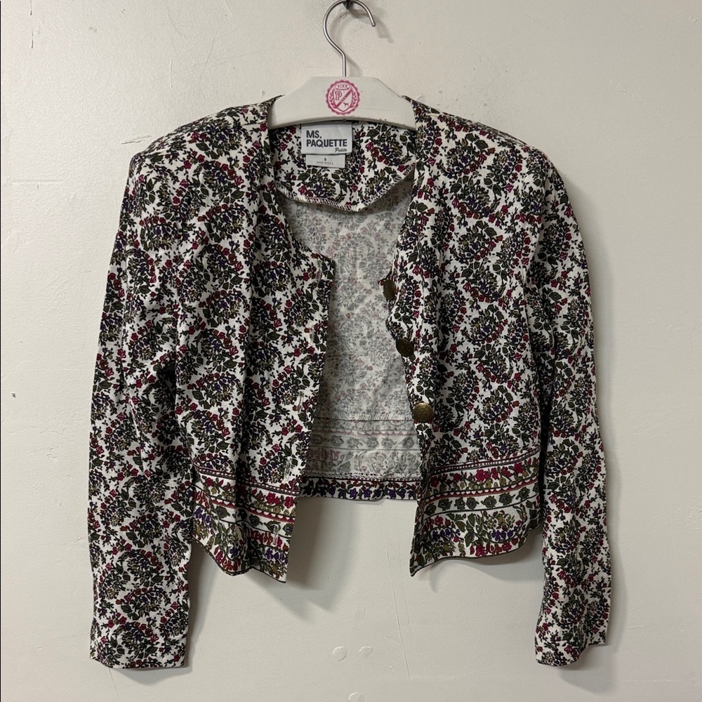 Ms Paquette 90’s top